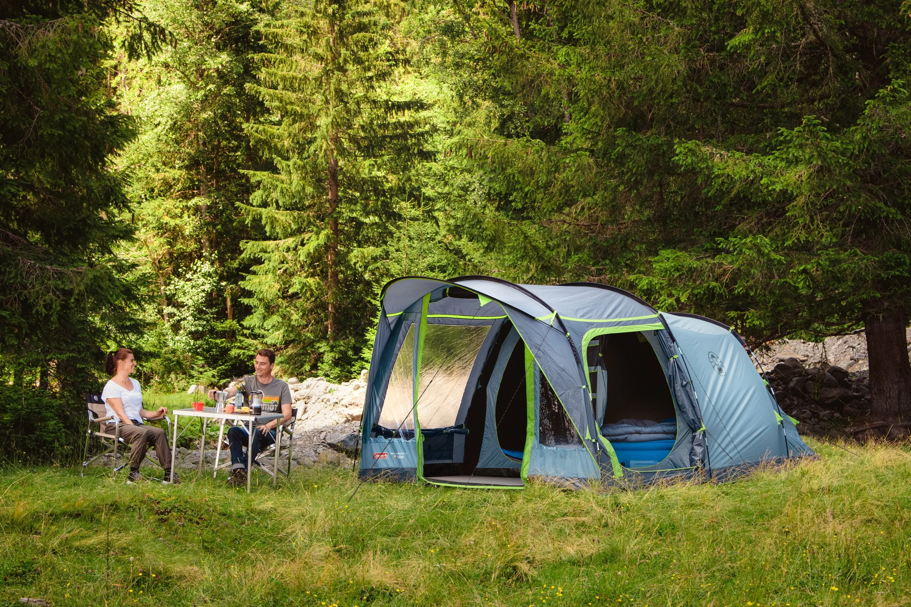 Coleman Meadowood 4 Blackout Poled Tent