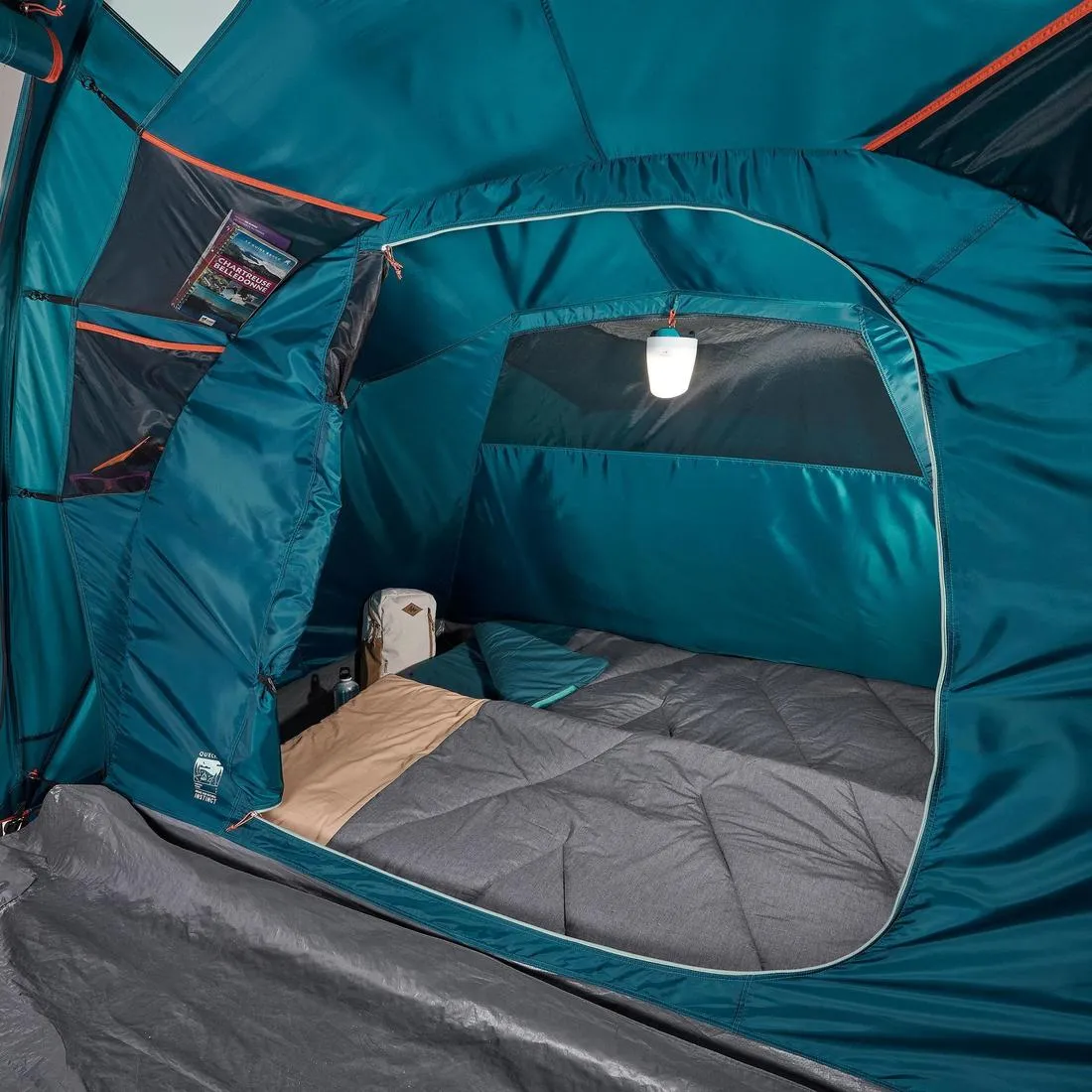 Family Camping Tent 4 Person - Arpenaz 4.2