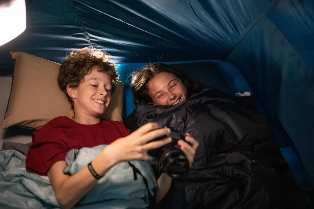 Family Camping Tent 4 Person - Arpenaz 4.2