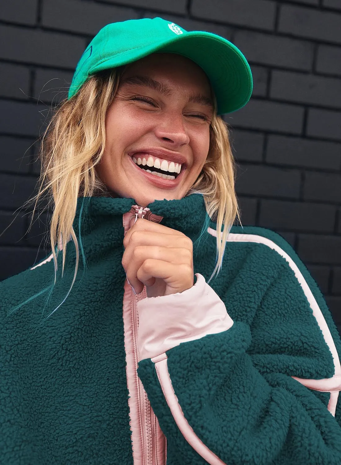 Women's Oversized Fleece Sweatshirt Long Sleeve Half Zip Sherpa Hoodie Fleece Pullover Top With Pockets